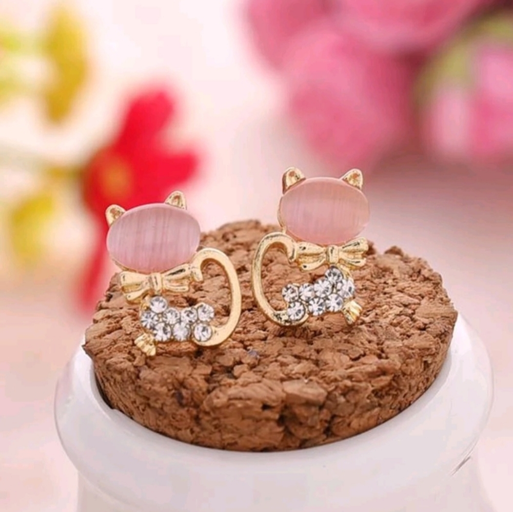 Pink Opal & Gold Rhinestone Cat Earrings
